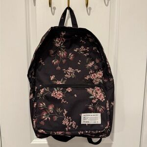 Floral Black Backpack Pull&Bear